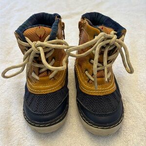 Children’s Ortholite Wide feet boots shoes winter summer play kids school party